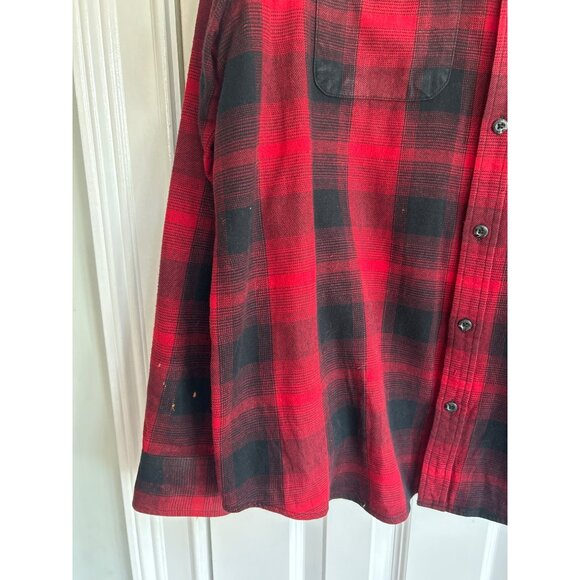 Woolrich Shirt Men's XL Red Black Plaid Flannel Button Up Cotton Outdoors - Picture 4 of 8